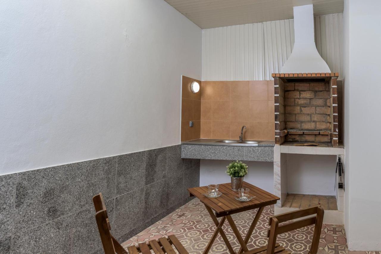 Flh House With Terrace Vakantiehuis